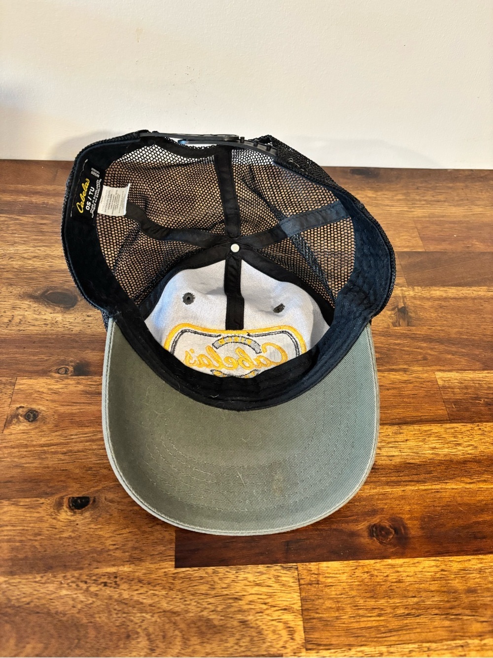 Cabelas Adjustable Trucker Hat - Picture 2 of 3